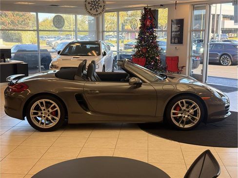 Used 2014 Porsche Boxster S image 13