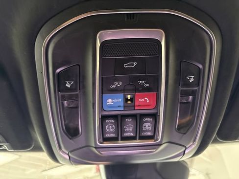 Used 2025 Jeep Grand Cherokee L Summit AWD/4WD image 55