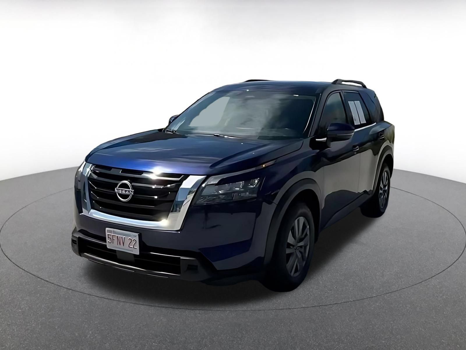 Used 2025 Nissan Pathfinder SV FWD image 6