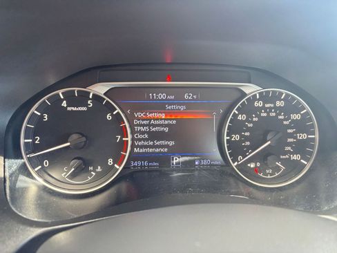 Used 2025 Nissan Altima 2.5 SV FWD image 39