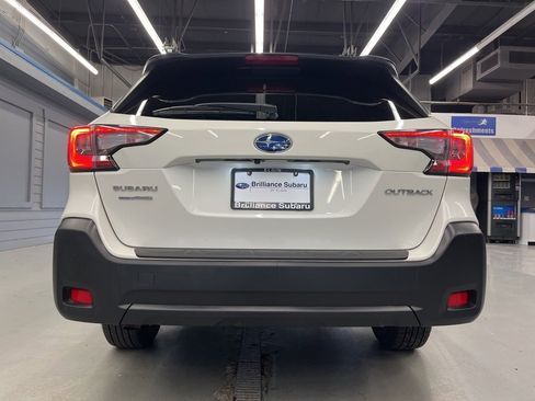 Certified 2025 Subaru Outback Premium w/ Popular Package #1A image 6