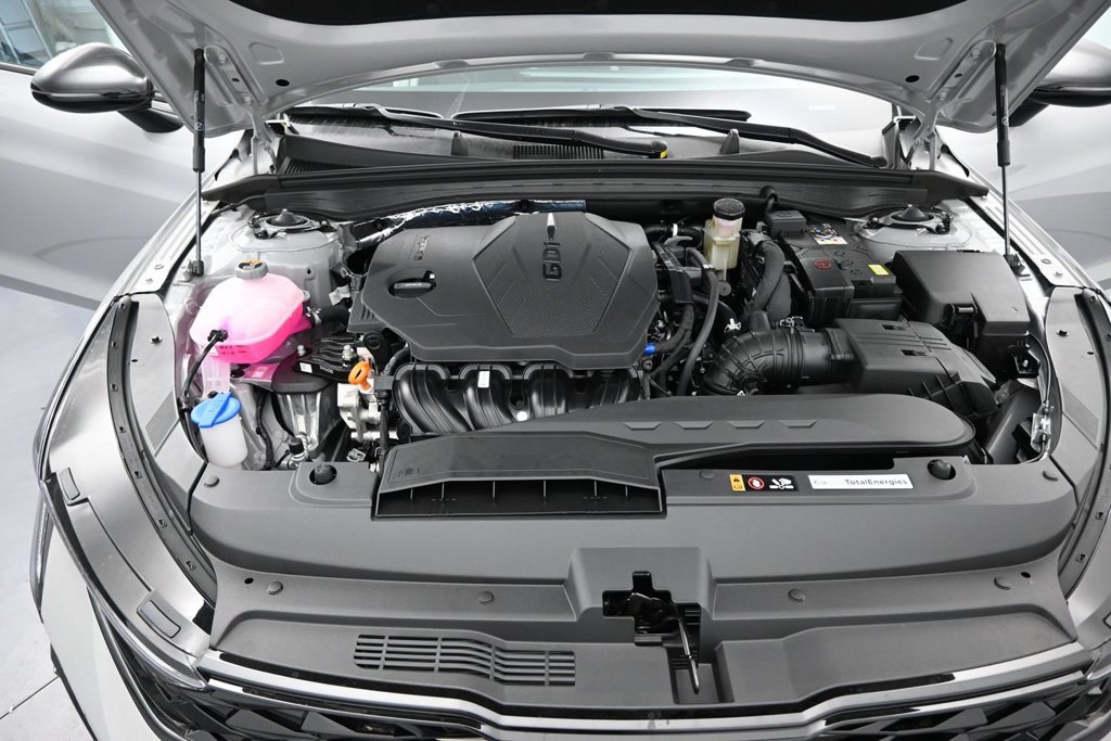 New 2027 Kia K5 GT-Line AWD/4WD image 13