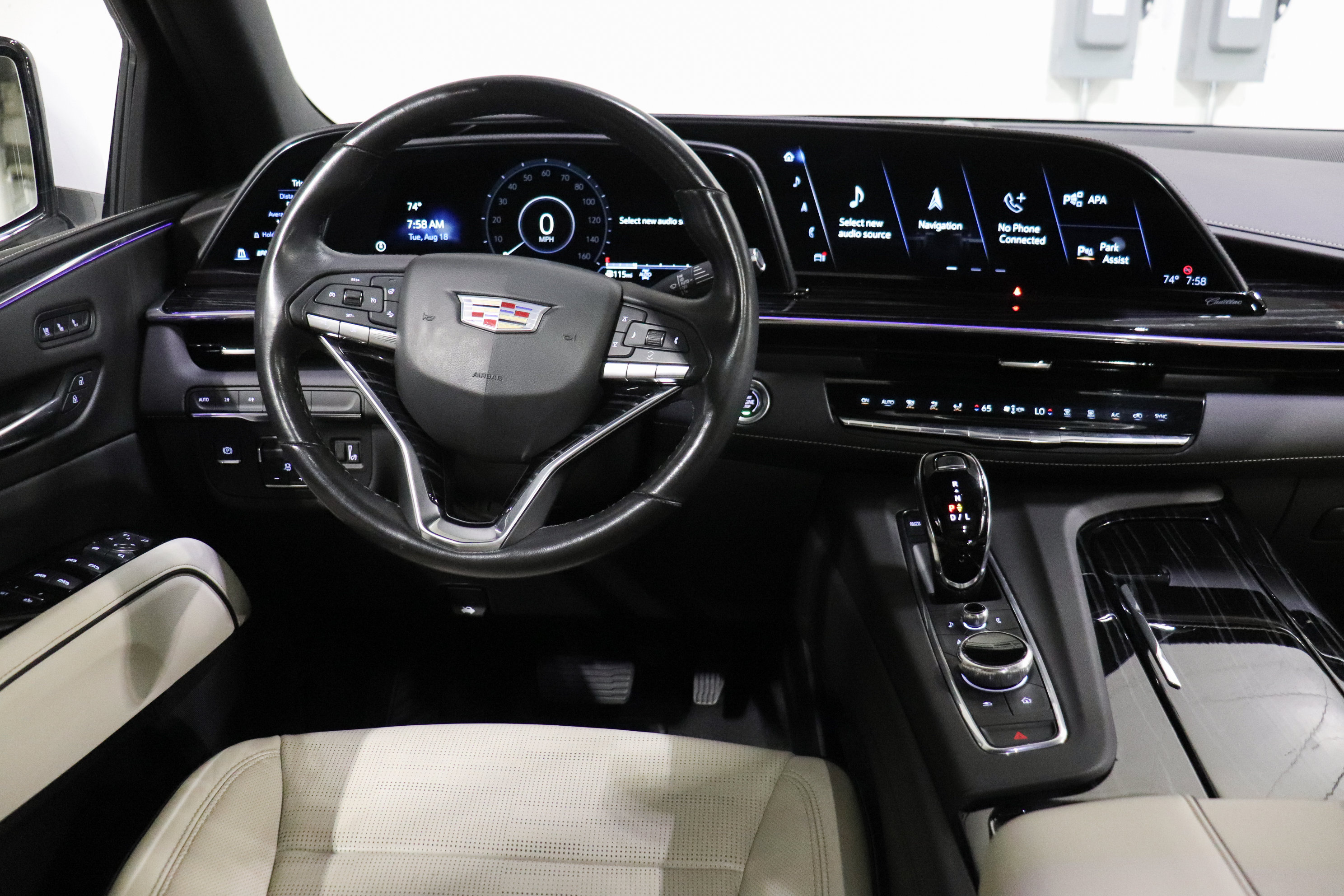 Used 2021 Cadillac Escalade Sport AWD/4WD image 30