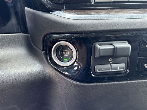Used 2023 GMC Sierra 1500 Elevation AWD/4WD image 17