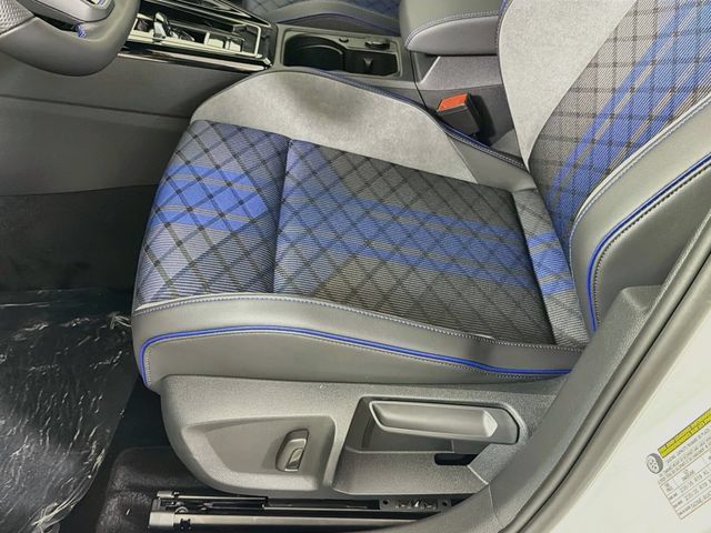 New 2026 Volkswagen Golf w/ Euro Style Package AWD/4WD image 21