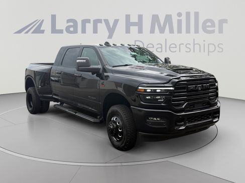 New 2026 RAM 3500 Laramie w/ Night Edition AWD/4WD image 7