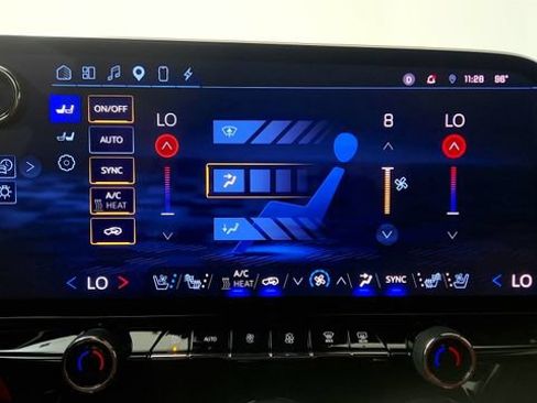 Used 2024 Chevrolet Blazer EV RS AWD/4WD image 67