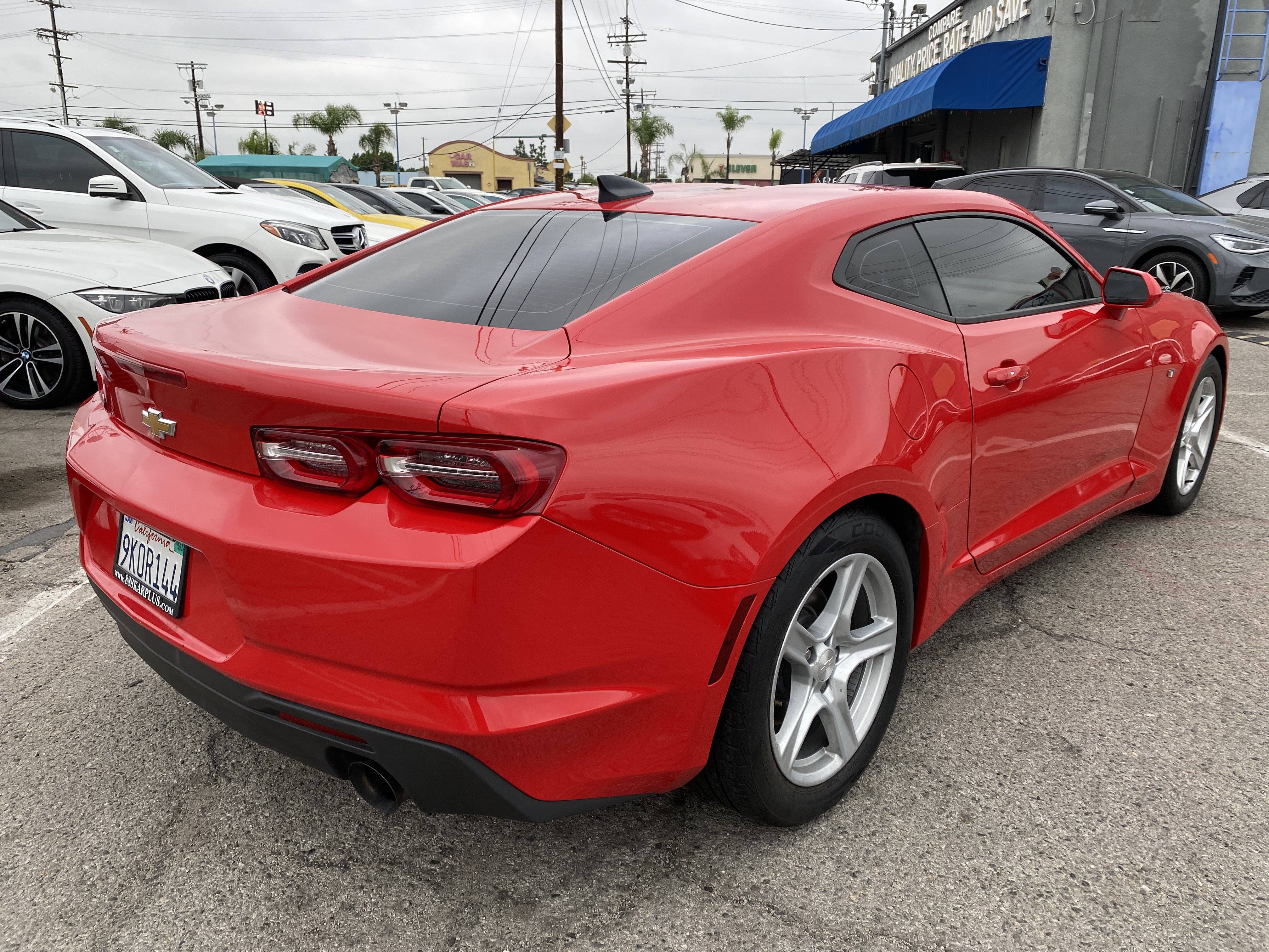 Used 2021 Chevrolet Camaro LT RWD image 9