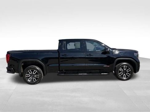 Used 2023 GMC Sierra 1500 AT4 w/ Technology Package image 9