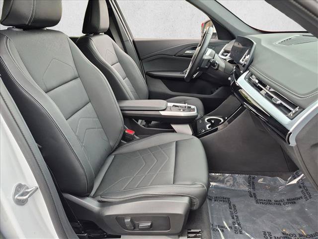 Used 2025 BMW X1 xDrive28i AWD/4WD image 21