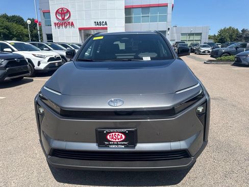 Used 2026 Toyota bZ AWD/4WD image 2