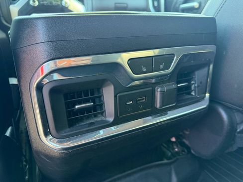 Used 2019 GMC Sierra 1500 SLT w/ SLT Premium Plus Package AWD/4WD image 17