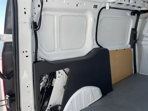 Used 2015 Ford Transit Connect XL image 27