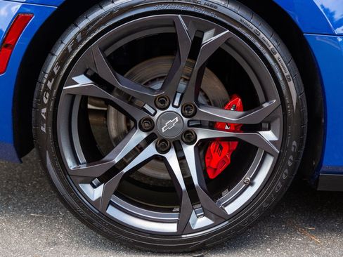 Used 2023 Chevrolet Camaro SS RWD image 26