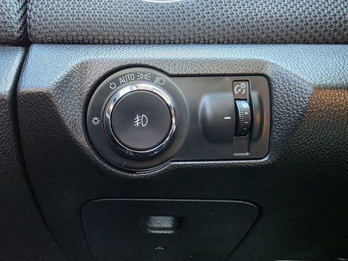 Used 2014 Chevrolet Cruze LT w/ All-Star Edition FWD image 32
