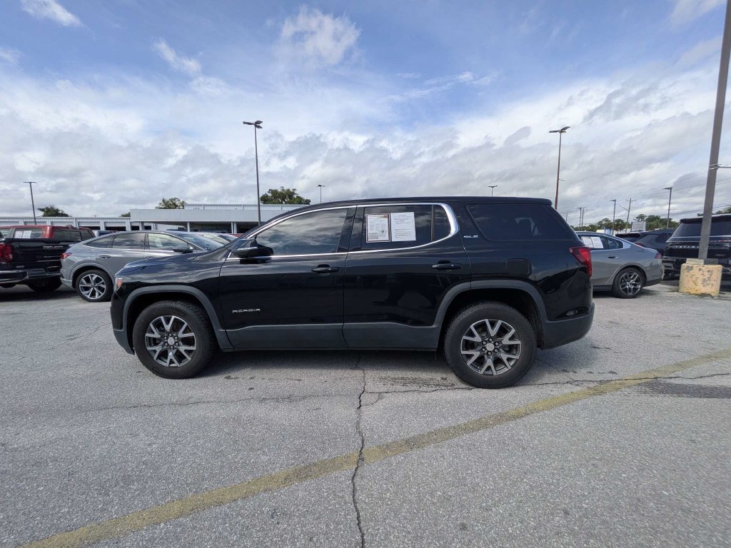 Used 2020 GMC Acadia SLE w/ LPO, Floor Liner Package AWD/4WD image 6