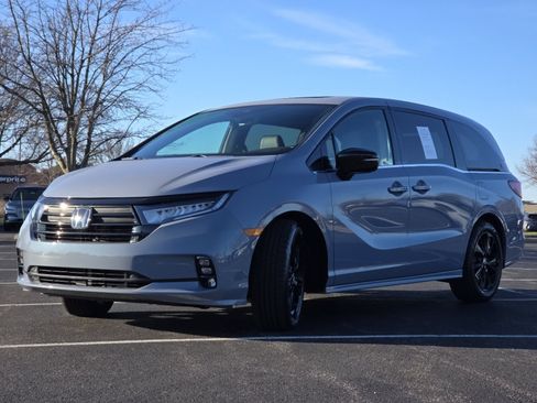 Certified 2023 Honda Odyssey Sport image 14