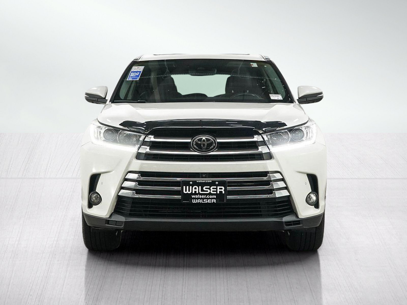 Used 2017 Toyota Highlander Limited Platinum AWD/4WD image 8