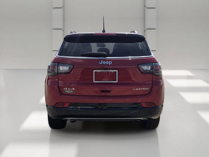 Certified 2023 Jeep Compass Limited w/ Elite Group AWD/4WD image 4