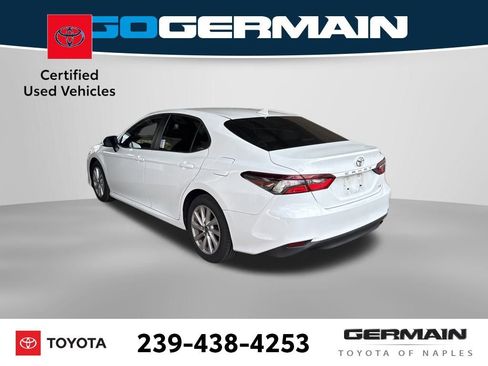 Used 2023 Toyota Camry LE image 4