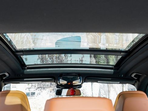 Used 2024 BMW X5 M60i image 20