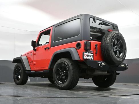 Used 2013 Jeep Wrangler Sport AWD/4WD image 34