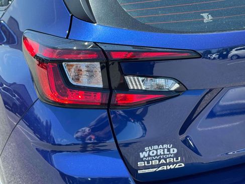Certified 2024 Subaru Impreza 2.0i AWD/4WD image 8