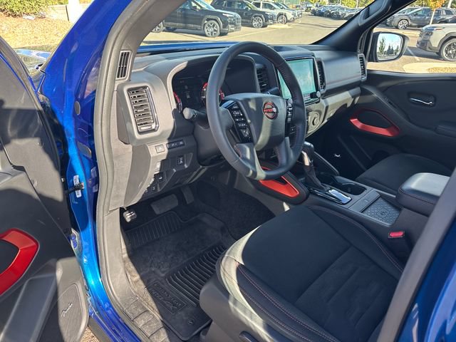 Used 2024 Nissan Frontier PRO-4X w/ Pro Convenience Package AWD/4WD image 13