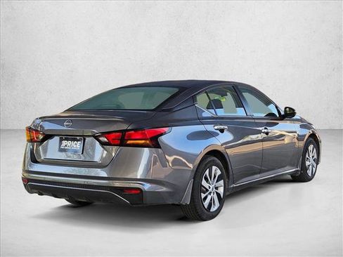 Used 2024 Nissan Altima 2.5 S image 5