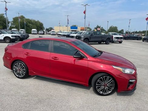 Used 2020 Kia Forte GT FWD image 2