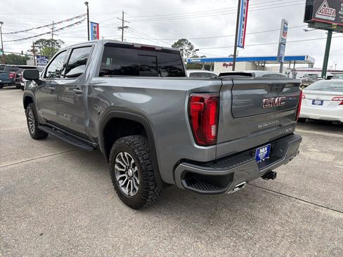 Used 2022 GMC Sierra 1500 AT4 w/ AT4 Premium Package AWD/4WD image 6