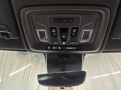 Certified 2024 GMC Sierra 1500 Denali w/ Denali Reserve Package image 36