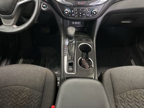 Used 2022 Chevrolet Equinox LT AWD/4WD image 10