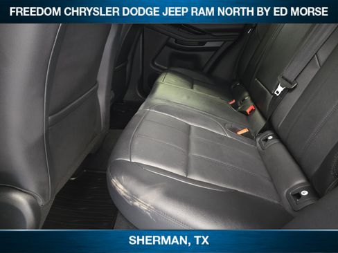 Used 2023 Land Rover Range Rover Evoque R-Dynamic S image 22