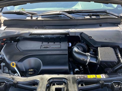 Certified 2022 Land Rover Discovery Sport S R-Dynamic AWD/4WD image 29