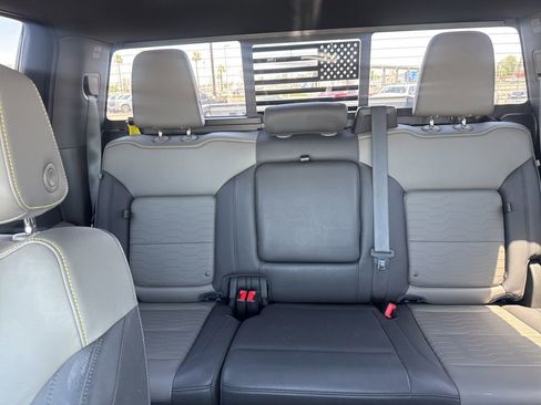 Certified 2023 Chevrolet Silverado 1500 ZR2 w/ Technology Package AWD/4WD image 29
