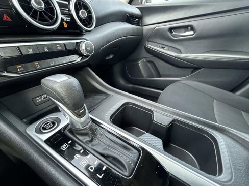 Certified 2023 Nissan Sentra SV image 31