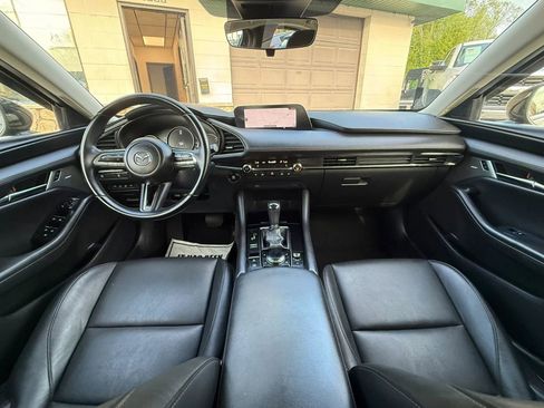 Used 2019 MAZDA MAZDA3 Sedan w/ Preferred Package FWD image 29