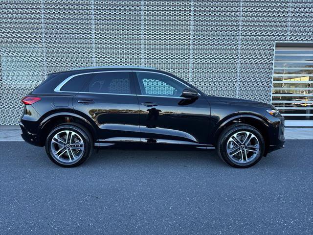 New 2026 Audi Q5 Premium AWD/4WD image 2
