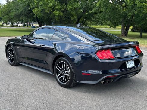 Used 2021 Ford Mustang GT Premium RWD image 4