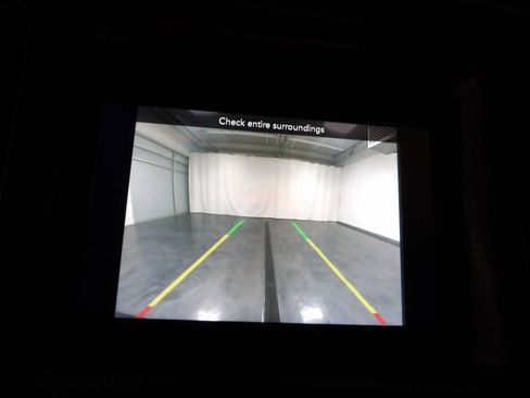 Used 2019 Dodge Challenger SXT image 13