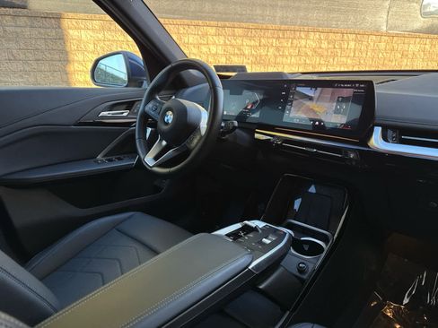 Certified 2025 BMW X1 xDrive28i image 10