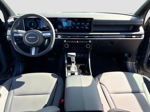 New 2026 Hyundai Tucson XRT image 3