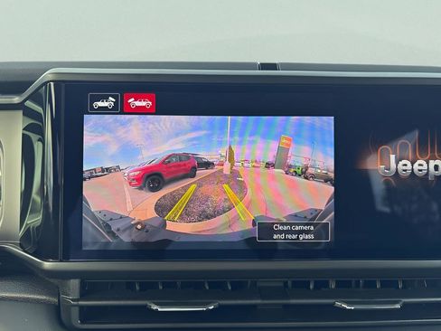 New 2025 Jeep Wrangler Unlimited Rubicon 392 image 19