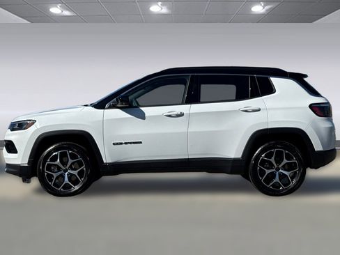 Used 2025 Jeep Compass Limited AWD/4WD image 7