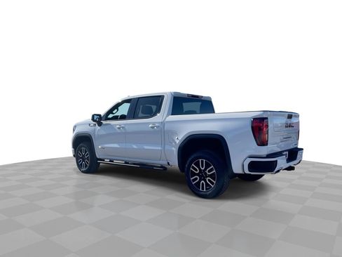 Used 2023 GMC Sierra 1500 AT4 image 8