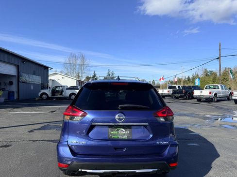 Used 2019 Nissan Rogue SV image 7