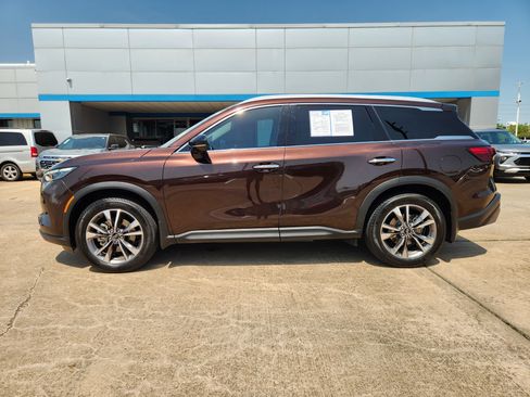 Used 2022 INFINITI QX60 Luxe w/ Performance Audio Package FWD image 5