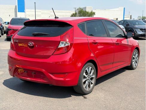 Used 2015 Hyundai Accent Sport FWD image 2