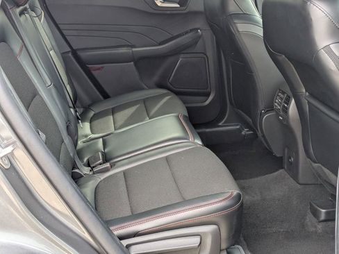 Used 2025 Ford Escape ST-Line image 28